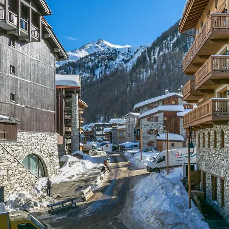 De Prestige Au Pied Des Pistes Avec Wifi, Parking Couvert, Et Balcon Expose Est - Fr-1-694-153